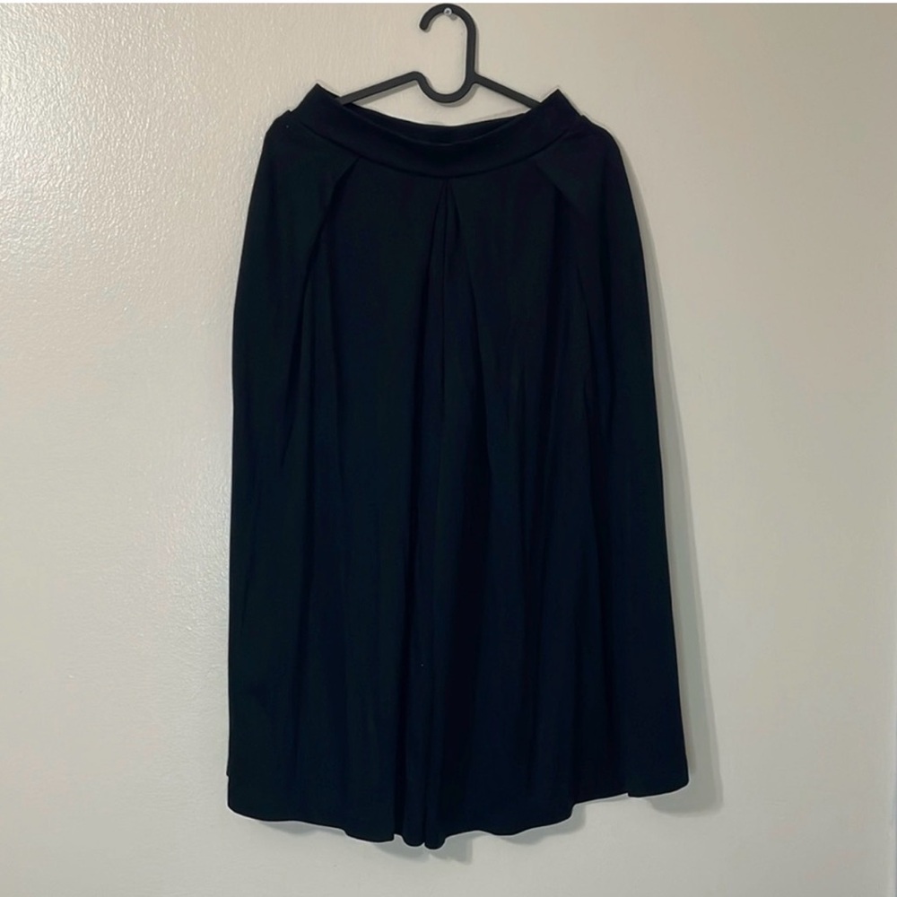 Uniqlo Cropped Black Wide Leg Pants